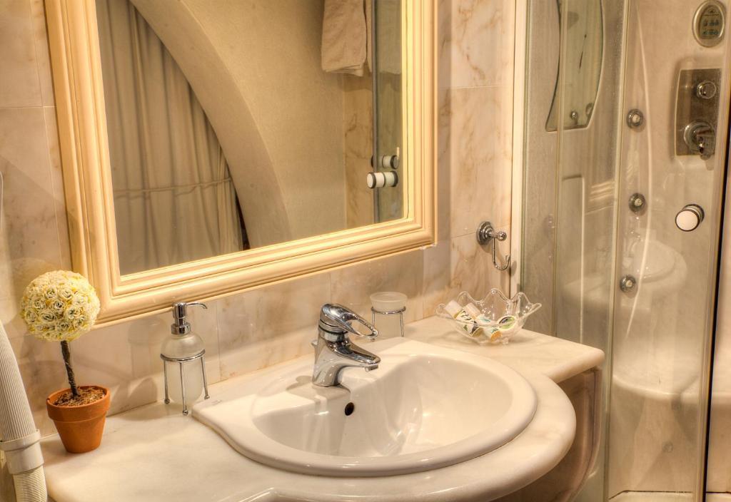 Nereids Guesthouse Hydra  Room photo