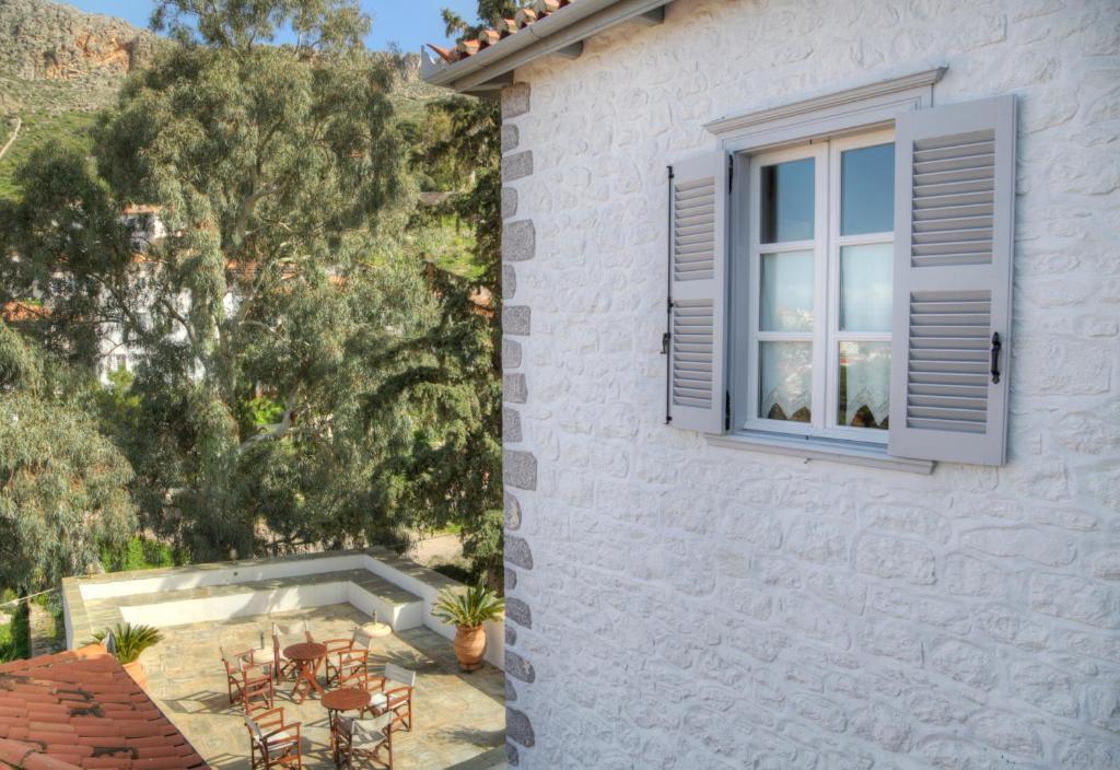 Nereids Guesthouse Hydra  Exterior photo