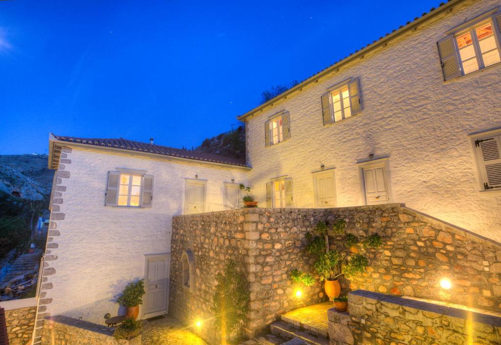 Nereids Guesthouse Hydra  Exterior photo